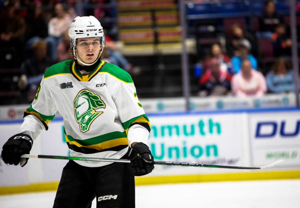 Sam Dickinson of the London Knights. Photo by Natalie Shaver/OHL Images